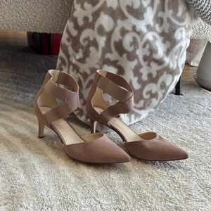 Elegant Tan Women's Heels